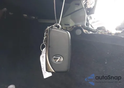 2014 Lexus Ls 460 z USA, uszkodzony, nr VIN JTHBL5EF4E5129099